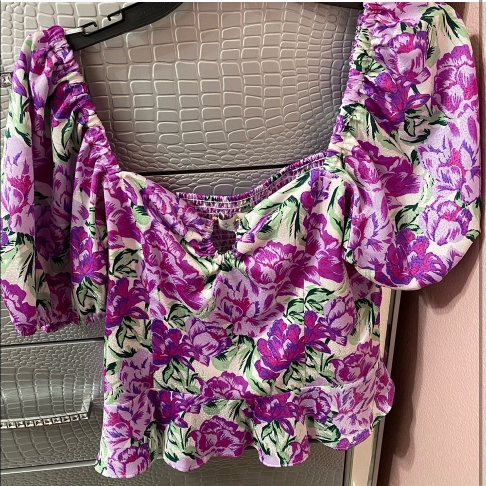 Floral puff sleeve blouse